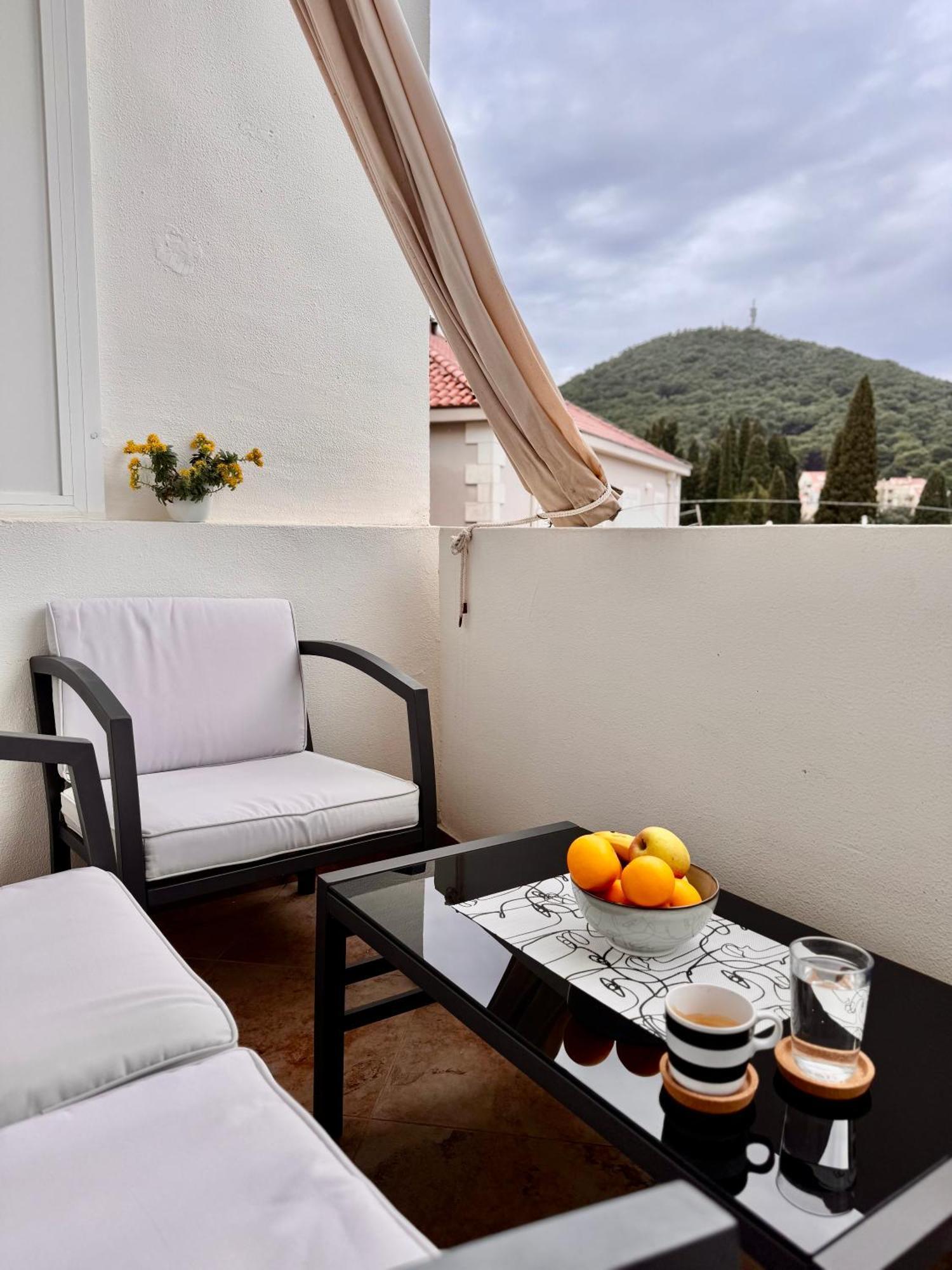 Apartman Cozy With Sunny Terrace Dubrovnik
